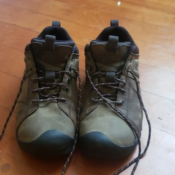 Keen | Shoes | Keen Hiking Shoes | Poshmark display picture 1